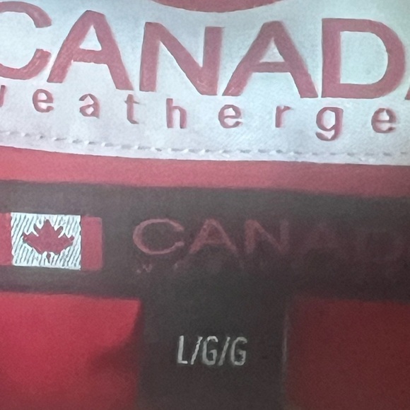 Black Faux Fur-Accent Hooded Parka - Men
Canada Weather Gear size L - Picture 12 of 16